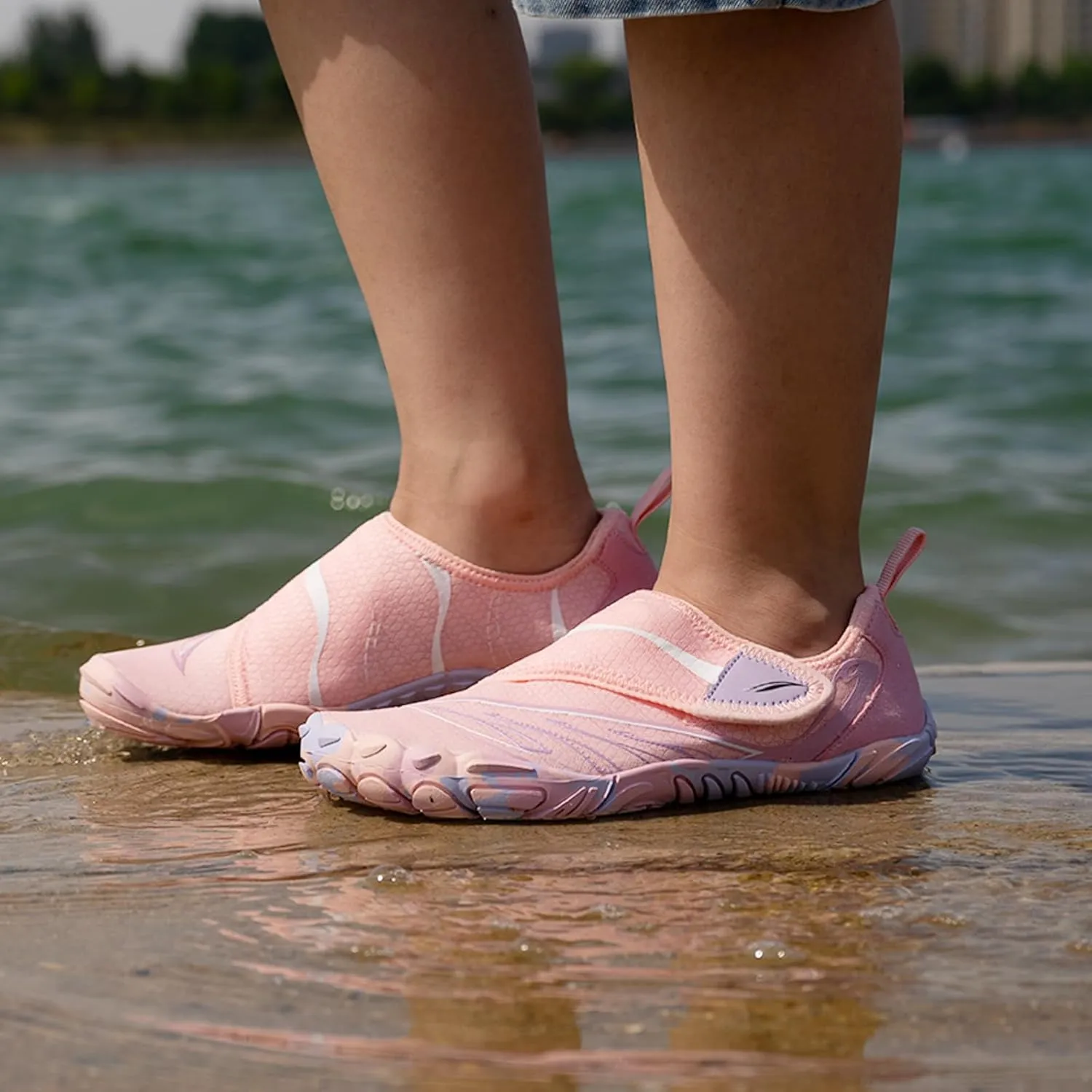 AoSiFu Water Shoes for Kids Boys Girls Aqua Socks Barefoot Beach Sports Swim Pool Quick Dry Lightweight (Little Kid/Big Kid)