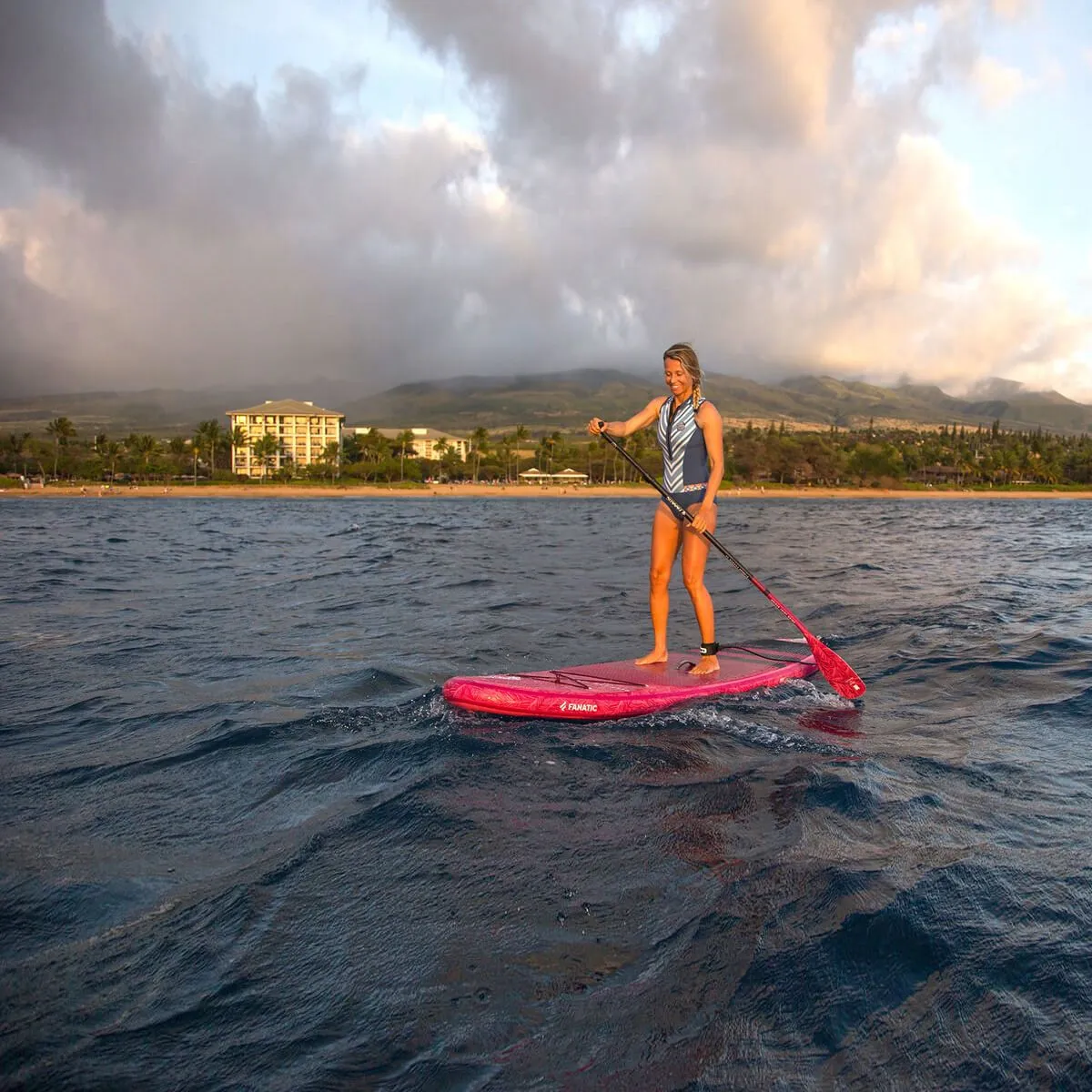 Fanatic Diamond Air 10'4" iSUP Inflatable Stand Up Paddleboard Package