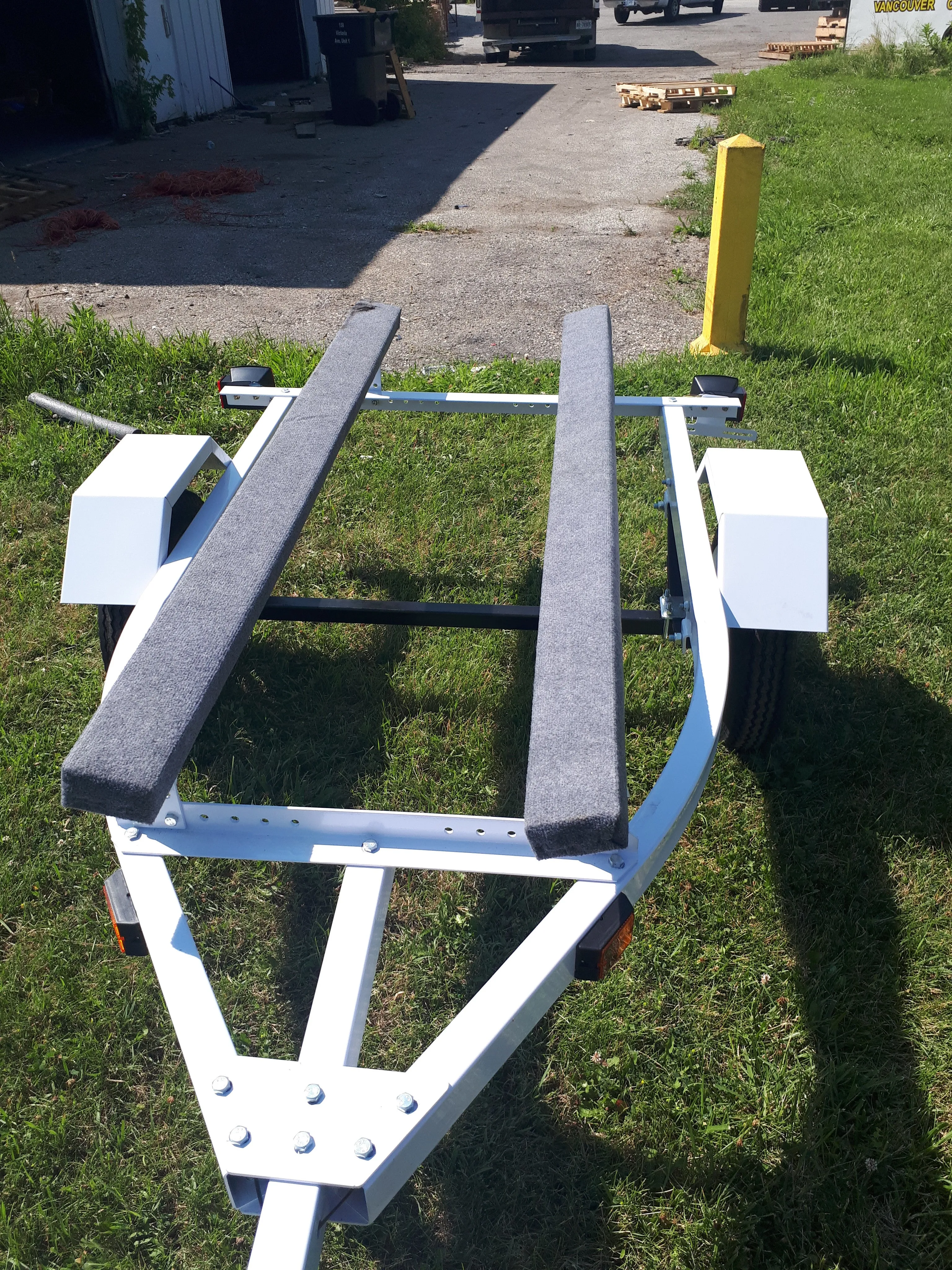 FAST FISH STANDARD BOAT TRAILER/ JET SKI - PERSONAL WATERCRAFT TRAILER